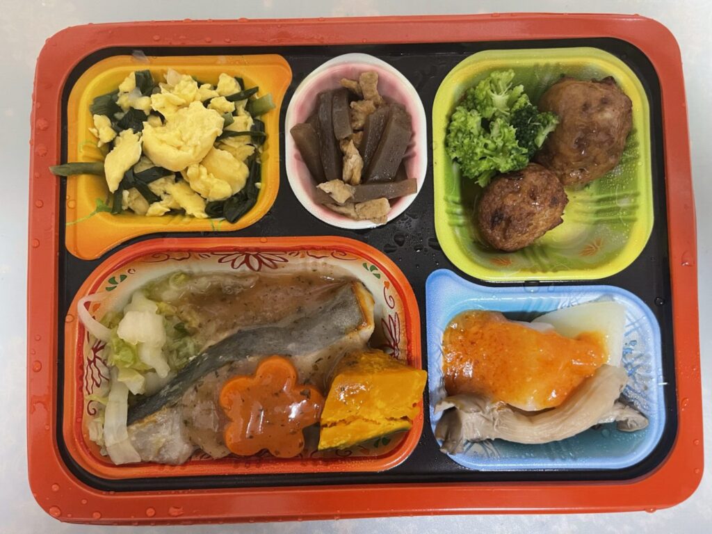 食宅便の弁当